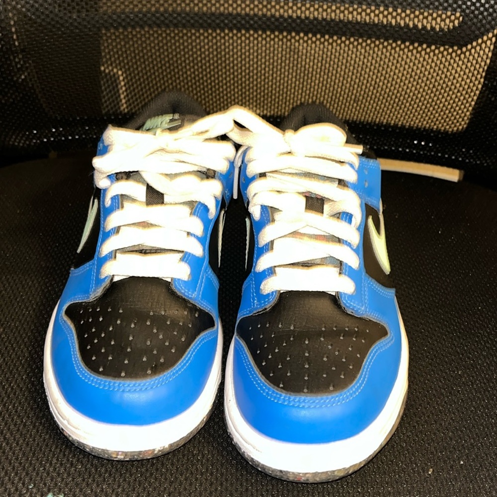 Blue dunks